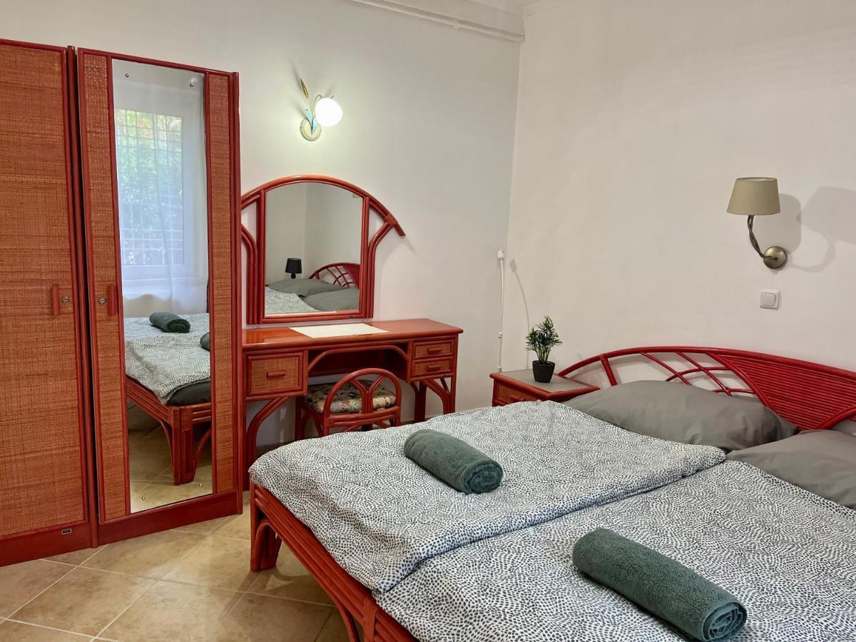 Casa Di Bianca - Koezvetlen Vizparti Nyaralo Lejlighed Siófok Eksteriør billede