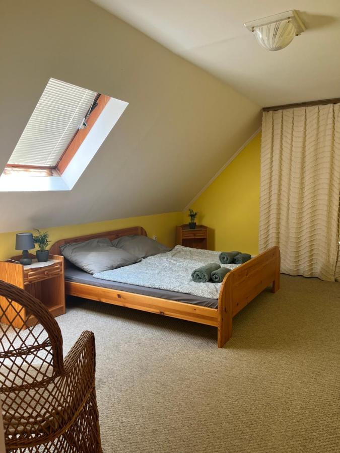 Casa Di Bianca - Koezvetlen Vizparti Nyaralo Lejlighed Siófok Eksteriør billede